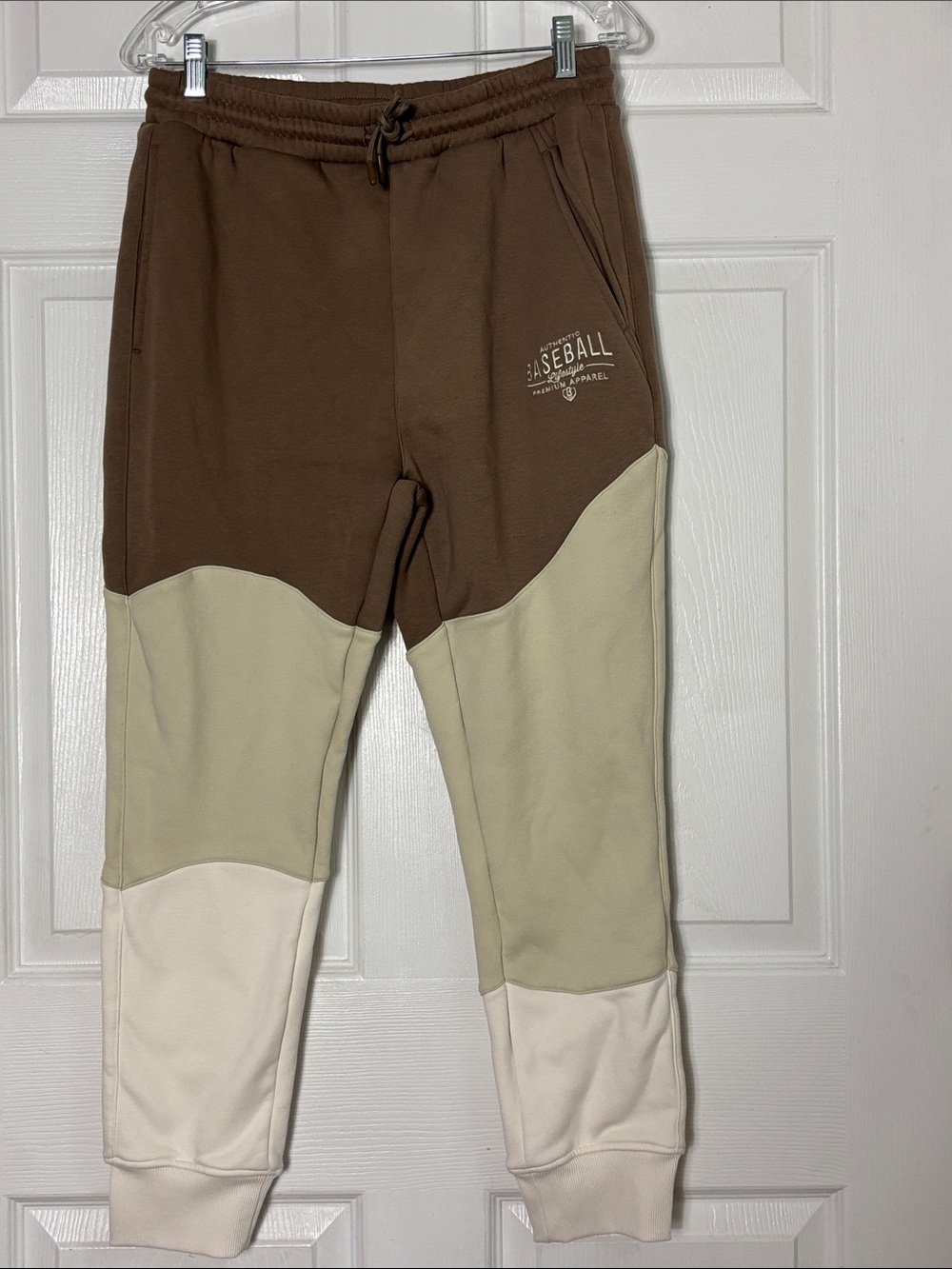 Baseball Lifestyle 101 Wave Sweatpants Brown and Cream size Medium